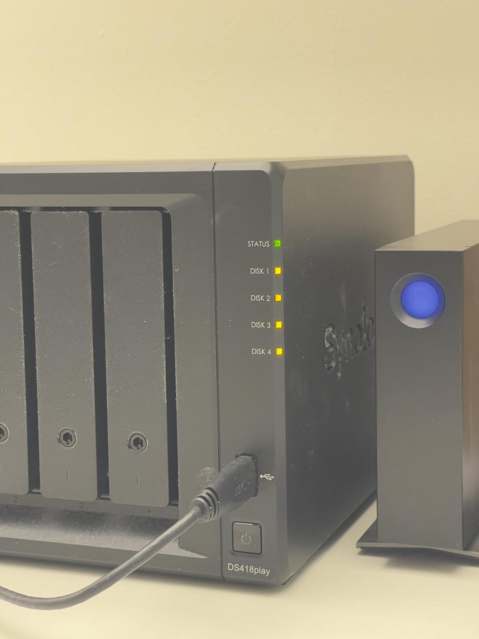 Synology DS418play